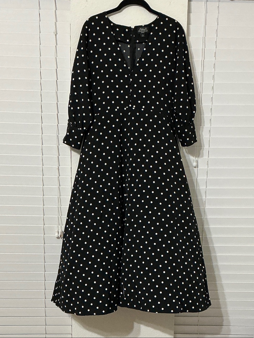 Abbott Elementary Volume 1 Limited Edition Polka Dot Midi Dress - Size Large